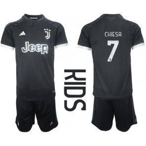 Juventus Federico Chiesa #7 Tredjeställ Barn 2023-24 Kortärmad (+ Korta byxor)